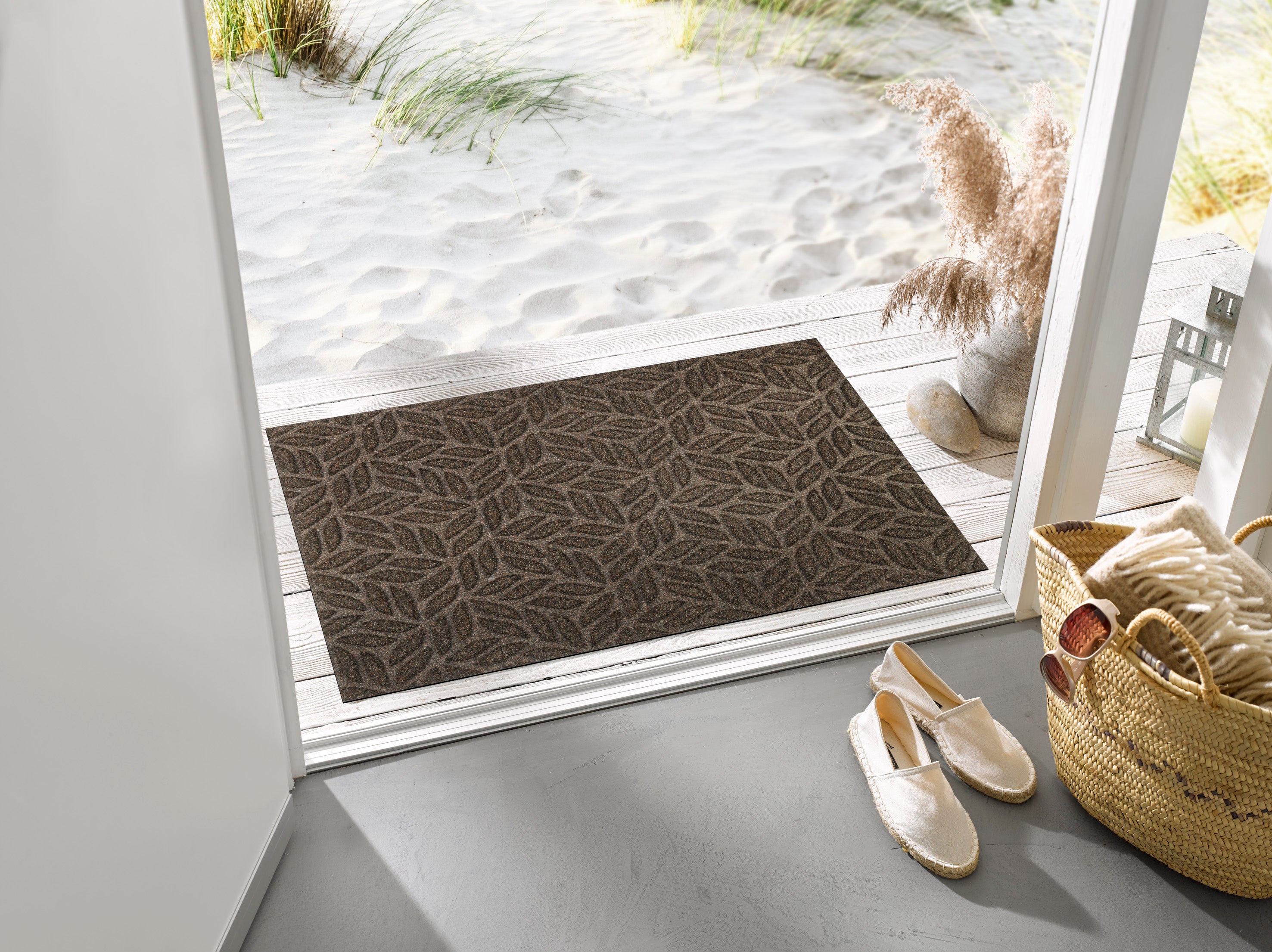 Leaves Dark Brown 60x90 cm