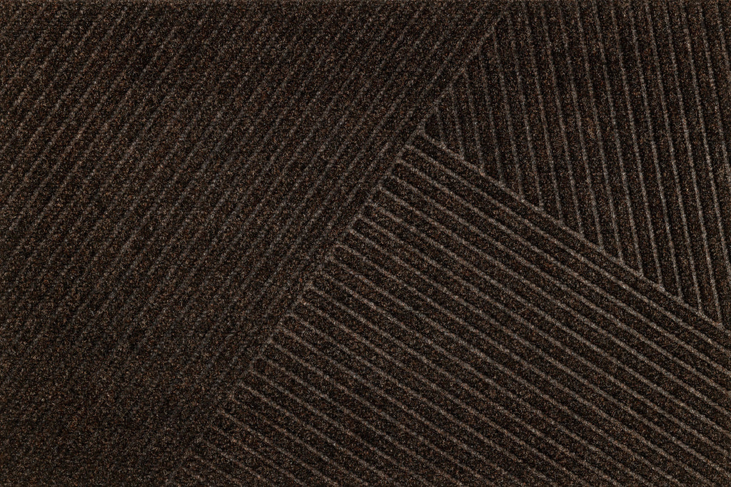 Stripes dark brown 60x90 cm