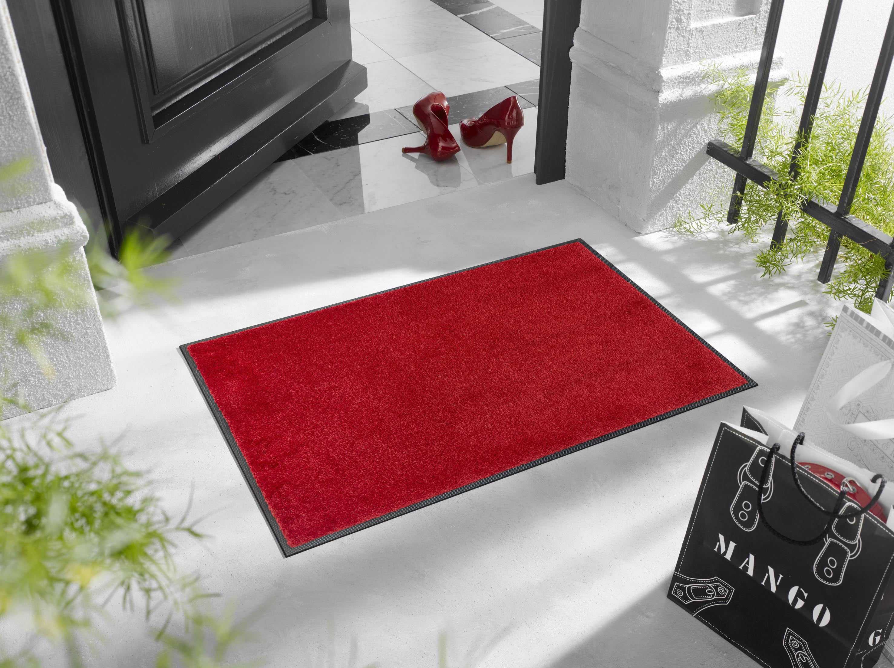 Regal Red 50x75 cm
